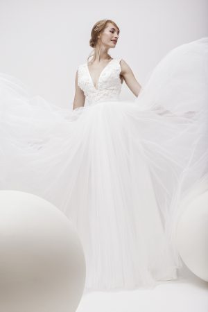 Rochie mireasa Arcanea